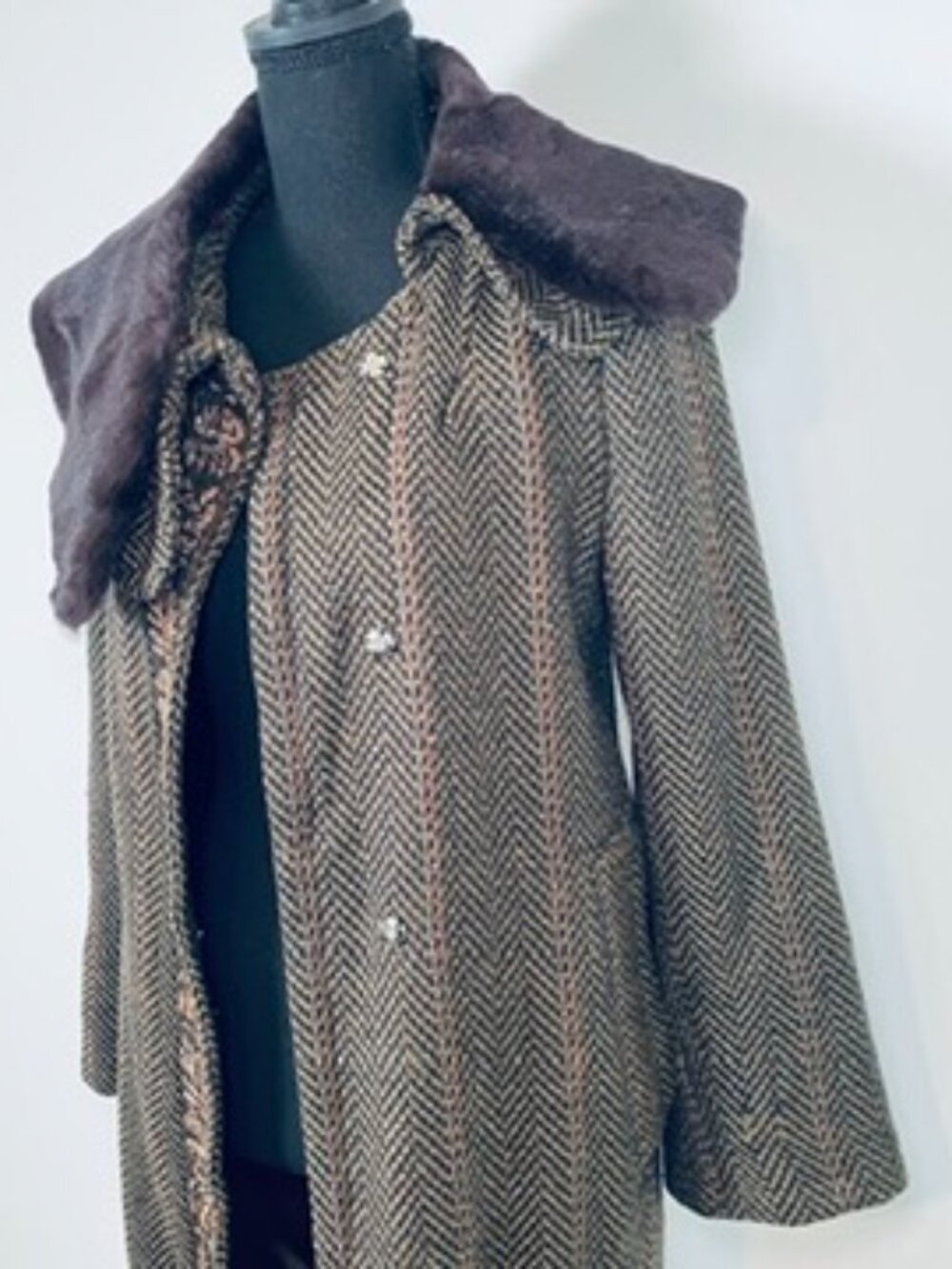 ANTIK BATIK 100% Wool Tweed Coat with Fur Collar & Embroidered Trim Size S - Picture 7 of 9